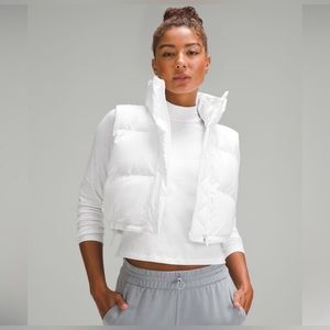 NWT Wunder Puff Super-Cropped Vest